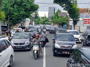 Diserbu Wisatawan, Arus Lalu Lintas Kota Batu Padat Merayap