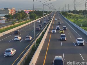 Jelang Kenaikan Tarif Tol Surabaya-Gempol, Perbaikan Jalan Dikebut