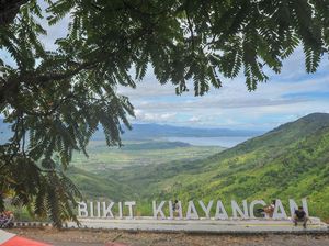 Menikmati Pesona Bukit Khayangan di Jambi