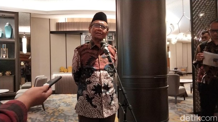 Mahfud Md di Surabaya