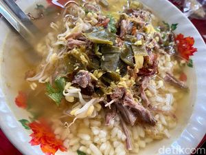 Mantap! Soto Kwali Pak Iket yang Gerainya Nyempil di Terminal Salatiga