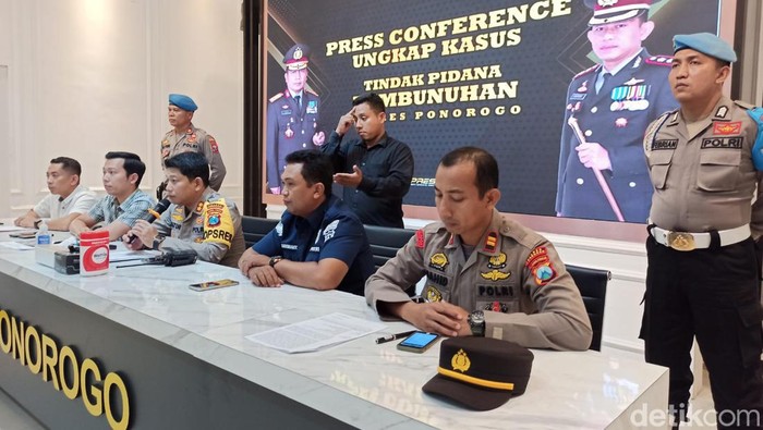 pembunuhan di ponorogo
