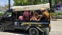 Fenomena Mobil Bak Terbuka Angkut Belasan Orang Berujung Maut