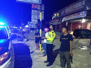 Pemotor di Kendari Tabrak Fortuner yang Putar Arah, 1 Orang Tewas