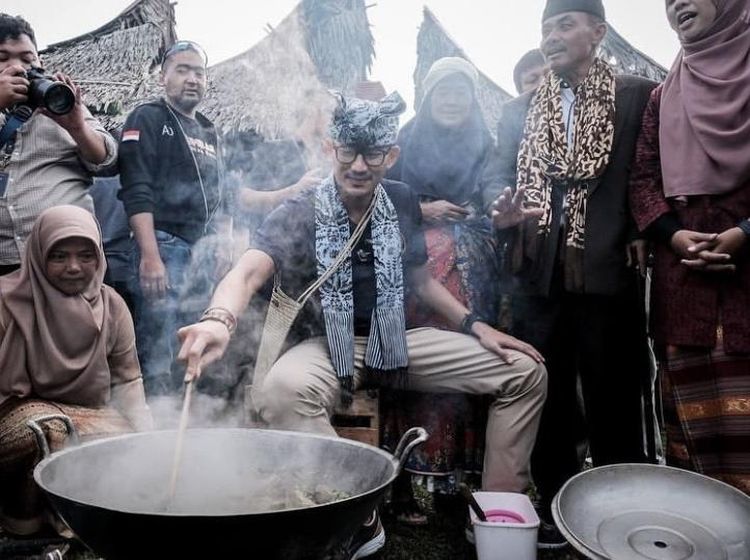 Sandiaga Uno Hobi Kulineran, Ini Momennya Dukung UMKM