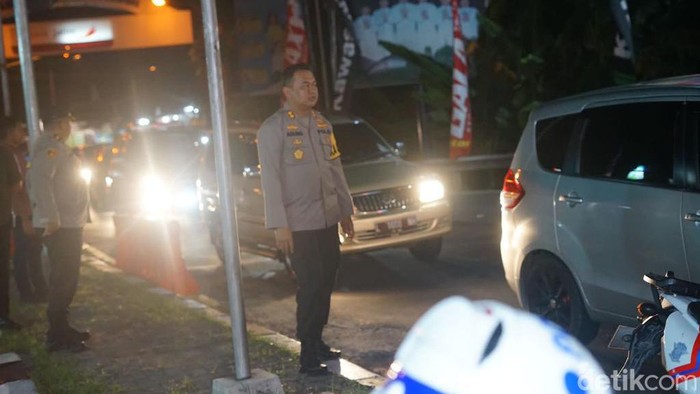 simpang mengkreng kediri