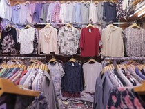 Bisnis Thrifting Masih Menjamur, Kemenperin Sebut Kerugian Tembus Triliunan!