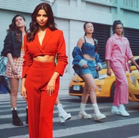 Suhana Khan merupakan anak kedua dari Shah Rukh Khan dan Gauri Khan. Suhana memiliki kecantikan yang banyak dipuja penggemar ayahnya. Dia mewarisi pesona sang ayah dan kecantikan ibunya. Foto: Getty Images/Prodip Guha