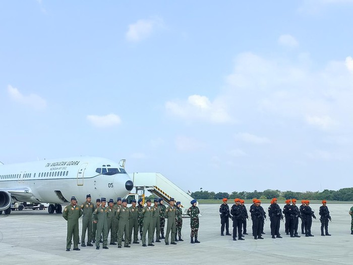 Tim dari prajurit TNI yang bakal evakuasi WNI di Sudan (Wildan/detikcom)