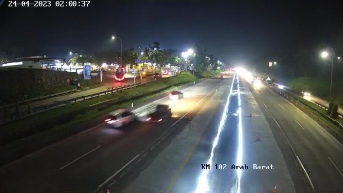 Tol Cipali KM 102 (tangkapan layar)