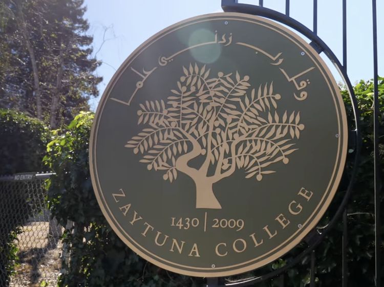 Intip Kehidupan Akademik Kampus Islam Pertama di AS