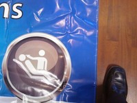 Entah apa yang sedang dipikirkan para pembuatnya ketika mendesain barang-barang berikut ini.