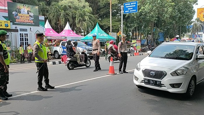 Arus balik di Kediri
