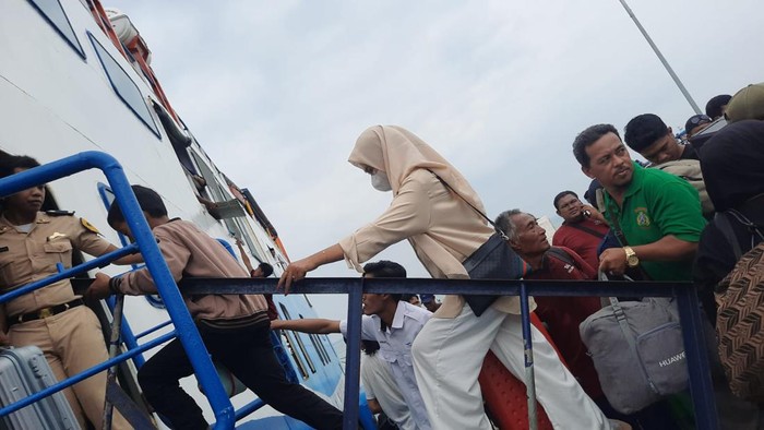Balik Gratis dari Kepulauan ke Daratan Sumenep