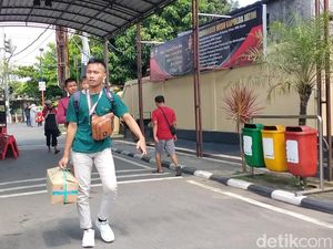Senangnya Ainun Pemudik Magetan: Dapat Beras dan Balik ke Surabaya Gratis