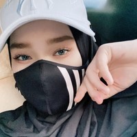 Rumah tangga eks vokalis Last Child, Virgoun dan istrinya, Inara Rusli kini tengah menjadi perbincangan hangat. Melalui akun Instagram pribadinya Inara secara terang-terangan mengungkap perselingkuhan suaminya itu ke publik. Foto: Instagram/@mommy_starla