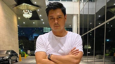 7 Potret Iqbal Pakula Dalam Kenangan, Meninggal Dunia di Usia 46 Tahun