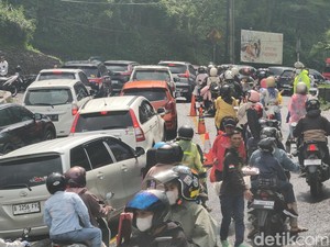 Beda Nasib Pengendara Jalur Puncak dan Jonggol Menuju Jakarta