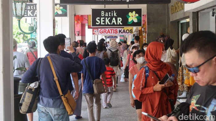 Suasana di Malioboro Jogja saat hari terakhir libur Lebaran 2023, Selasa (25/4/2023).