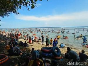Liburan Bebas Macet ke Pantai Karangtawulan Tasikmalaya