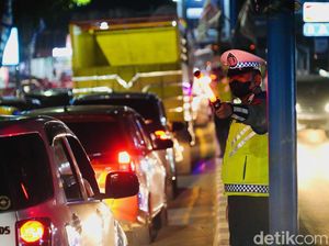 Arus Balik, Jalan Poros Maros-Makassar Malam Ini Macet 3,5 Km