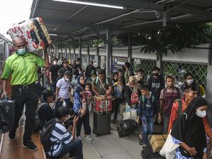 H+3 Lebaran, 42 Ribu Pemudik Akan Tiba di Stasiun Gambir dan Senen