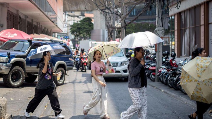 Suhu panas tinggi landa asia