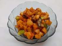 Cara Memasak Kentang Balado Basah, Pedas Manis Menggugah Selera