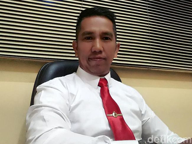 AKBP Achiruddin Hasibuan dan anaknya.