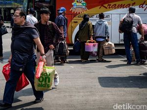 Terminal Kampung Rambutan Hari Ini Ramai Pemudik Arus Balik