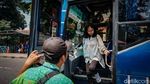 Arus Balik, Pemudik Mulai Berdatangan di Terminal Kampung Rambutan