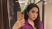 Kepada polisi Audrey mengaku menjadi pemeran wanita di video syur yang viral itu.  Dari hasil pemeriksaan lanjutan yg dilakukan terhadap saksi AD, SAKSI AD mengakui bahwa sosok wanita dalam video tersebut adalah dirinya, kata Dirreskrimsus Polda Metro Jaya, Kombes Ade Safri Simanjuntak kepada wartawan (Foto: Instagram @audrey.davis)
