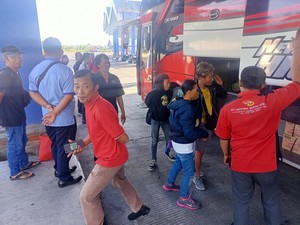 Penumpang Enggan Turun di Terminal, Pilih Turun di Garasi Bus