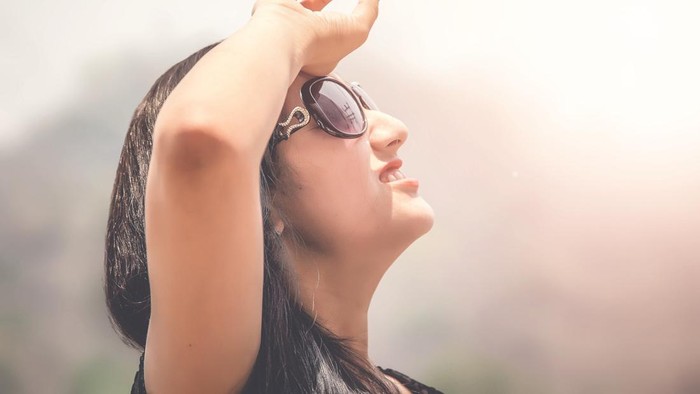 Awas! Paparan UV di Tengah Terik Mentari Tingkatkan Risiko Katarak