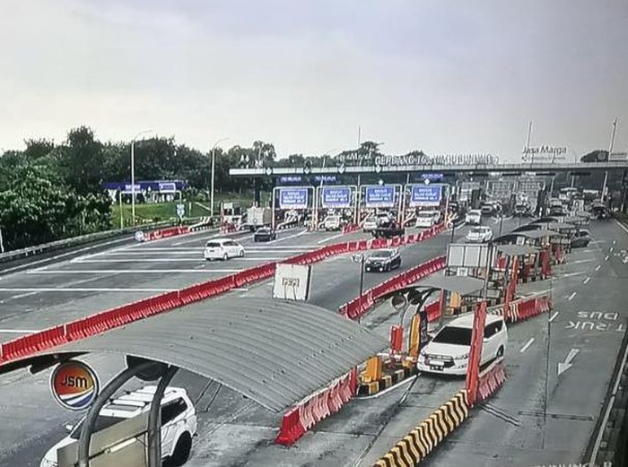 gerbang tol warugunung