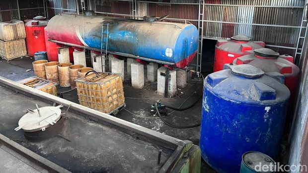 Gudang solar yang disebut-sebut milik AKBP Achiruddin. (Radja Malo/detikSumut)