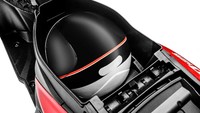 Yamaha Neo 125 baru hadir dengan fitur dan teknologi yang terkesan apa adanya. Namun, ruang bagasinya tergolong cukup lega. Foto: Yamaha Brazil
