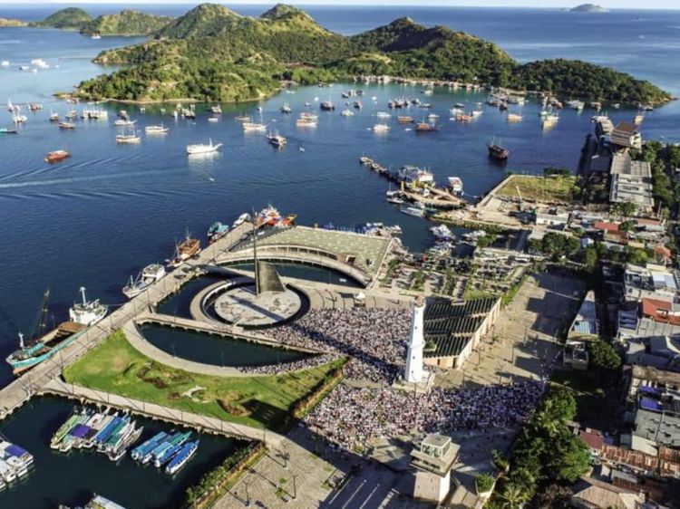 Megahnya Kawasan Waterfront Labuan Bajo Jelang KTT ASEAN Ke-42