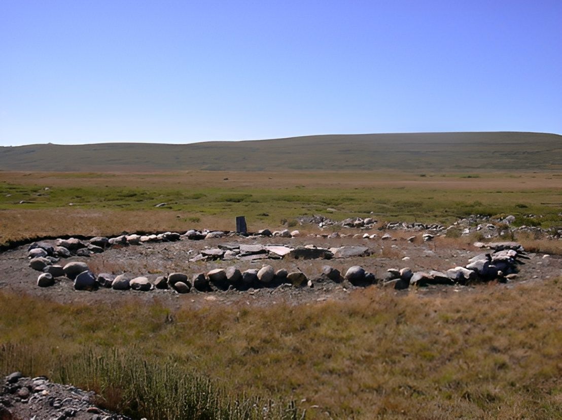 Kurgan di permukaan.