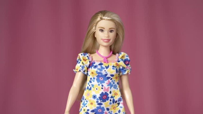 Dobrak Standar Kecantikan, Barbie Rilis Koleksi Boneka dengan Down Syndrome