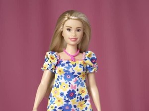 Dobrak Standar Kecantikan, Barbie Rilis Koleksi Boneka dengan Down Syndrome