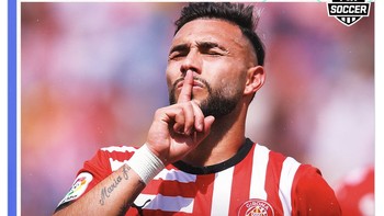 Empat gol bersarang ke gawal El Real dan semuanya dicetak oleh satu orang, yaitu Taty Castellanos. Foto: Twitter