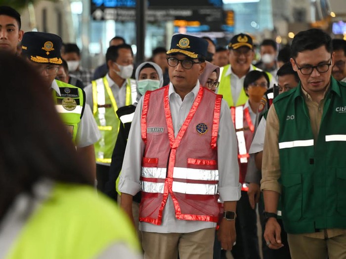 Menteri Perhubungan (Menhub) Budi Karya Sumadi