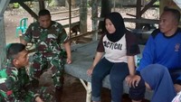 Kasus berawal dari viralnya video di media sosial memperlihatkan Praka Arya yang berseragam TNI mengendarai motor dan kemudian memepet seorang wanita yang belakangan diketahui bernama Sri Dewi yang tengah memboncengkan anak perempuannya.  