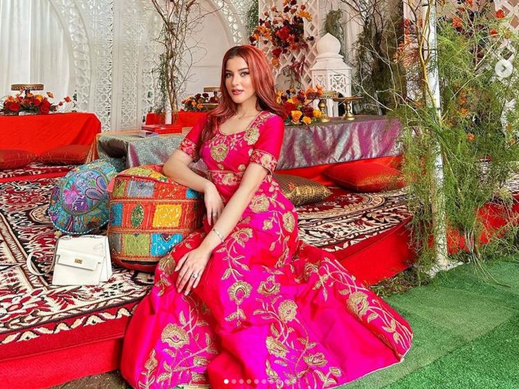 7 Foto Tasya Farasya Lebaran Tanpa Tasyi Athasyia, Netizen Duga Belum Akur