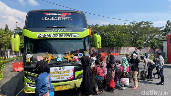 mudik balik gratis polres ngawi