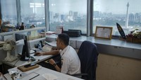 ASN Pemprov DKI Jakarta dijadwalkan masuk pada Rabu (26/4/2023) pukul 07.30 WIB setelah libur cuti bersama Idul Fitri pada 19-25 April 2023.