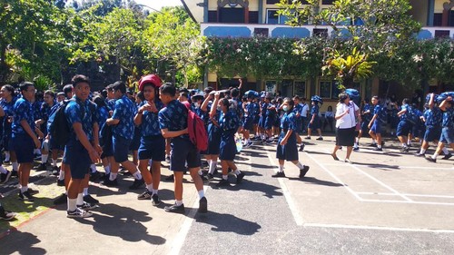 BPBD Tabanan menggelar simulasi gempa merespons bencana gempa dan tsunami secara serempak di beberapa titik belakangan ini.