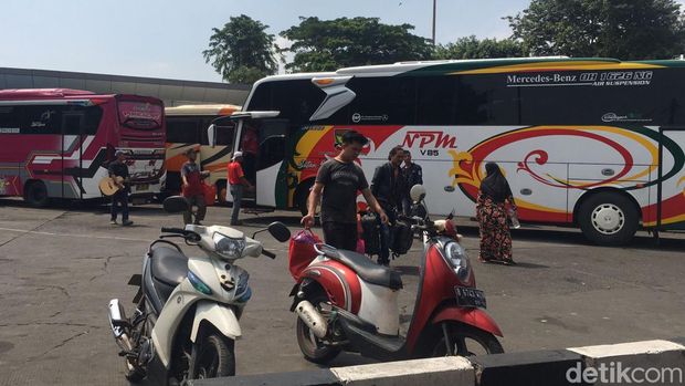 Terminal Kampung Rambutan. (Fariz/detikcom)