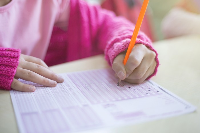 Ujian anak sekolah
